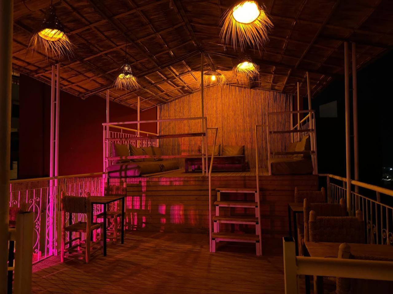 Hostel Santacruz Surf Camp Tamraght Exterior foto